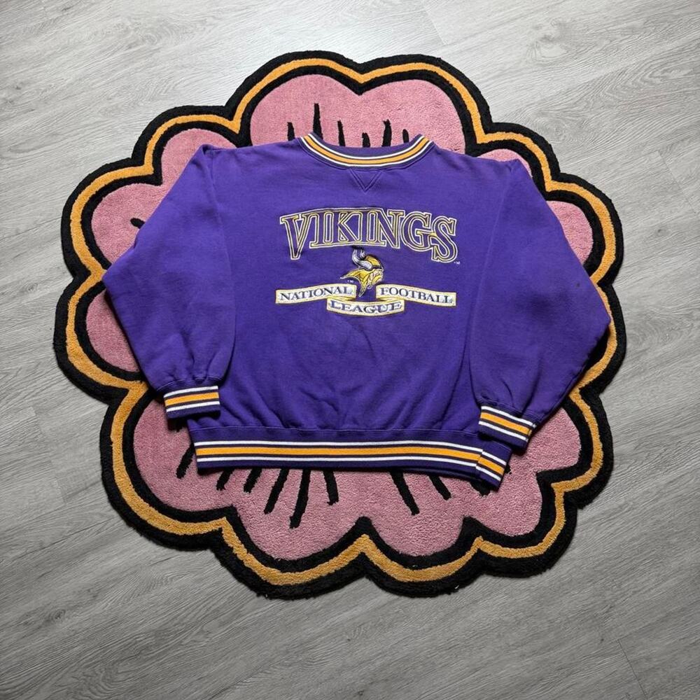 Vintage 90’s Logo Athletic Minnesota Viking Embroidered Crewneck Sweatshirt